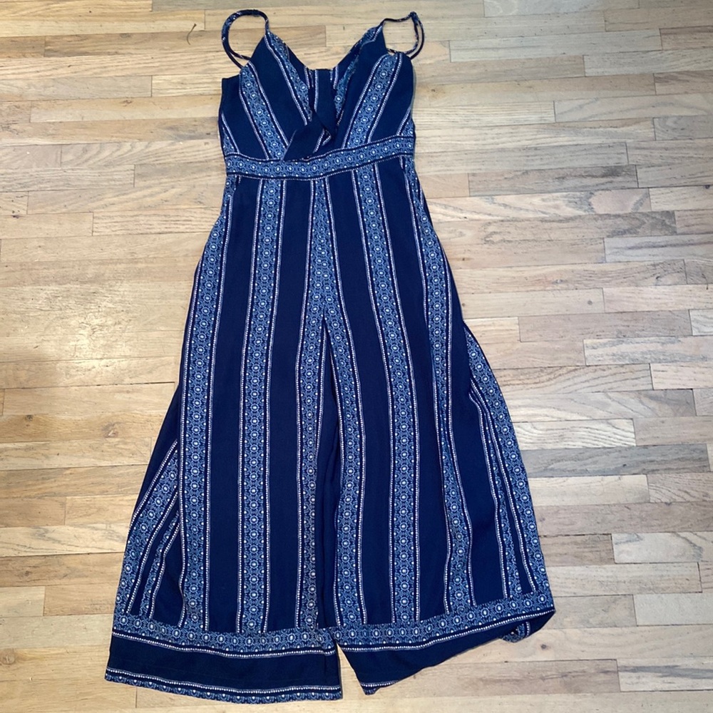 Navy patterned romper, from teezeme, size 0